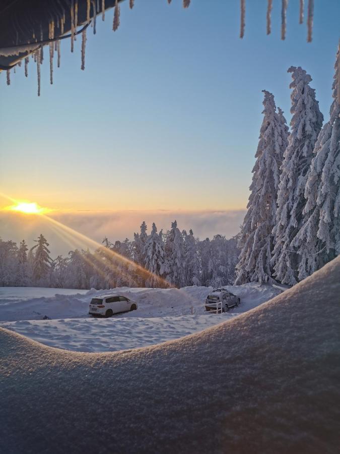 Ruska Koca Hotel Hocko Pohorje Luaran gambar